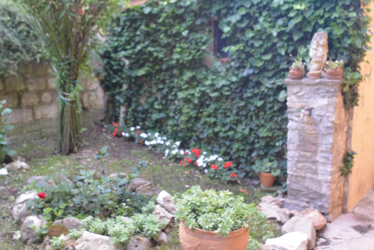 Villa Mischianti Gubbio Eksteriør billede