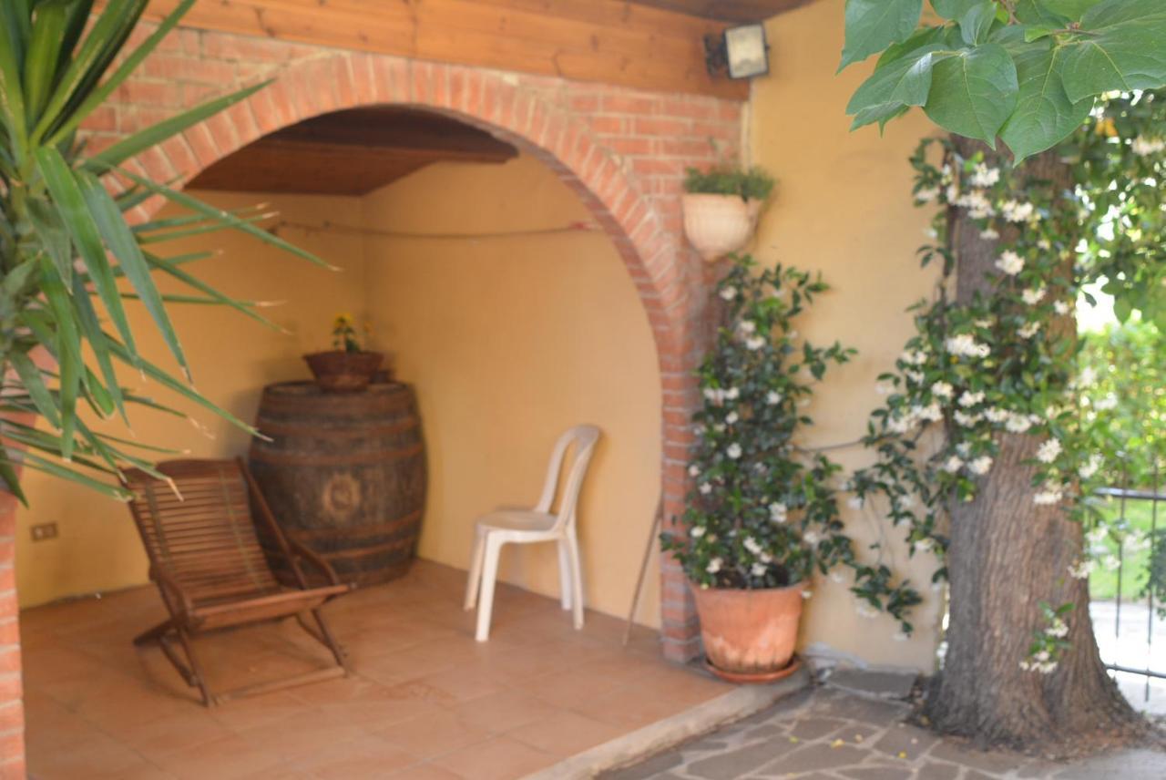 Villa Mischianti Gubbio Eksteriør billede